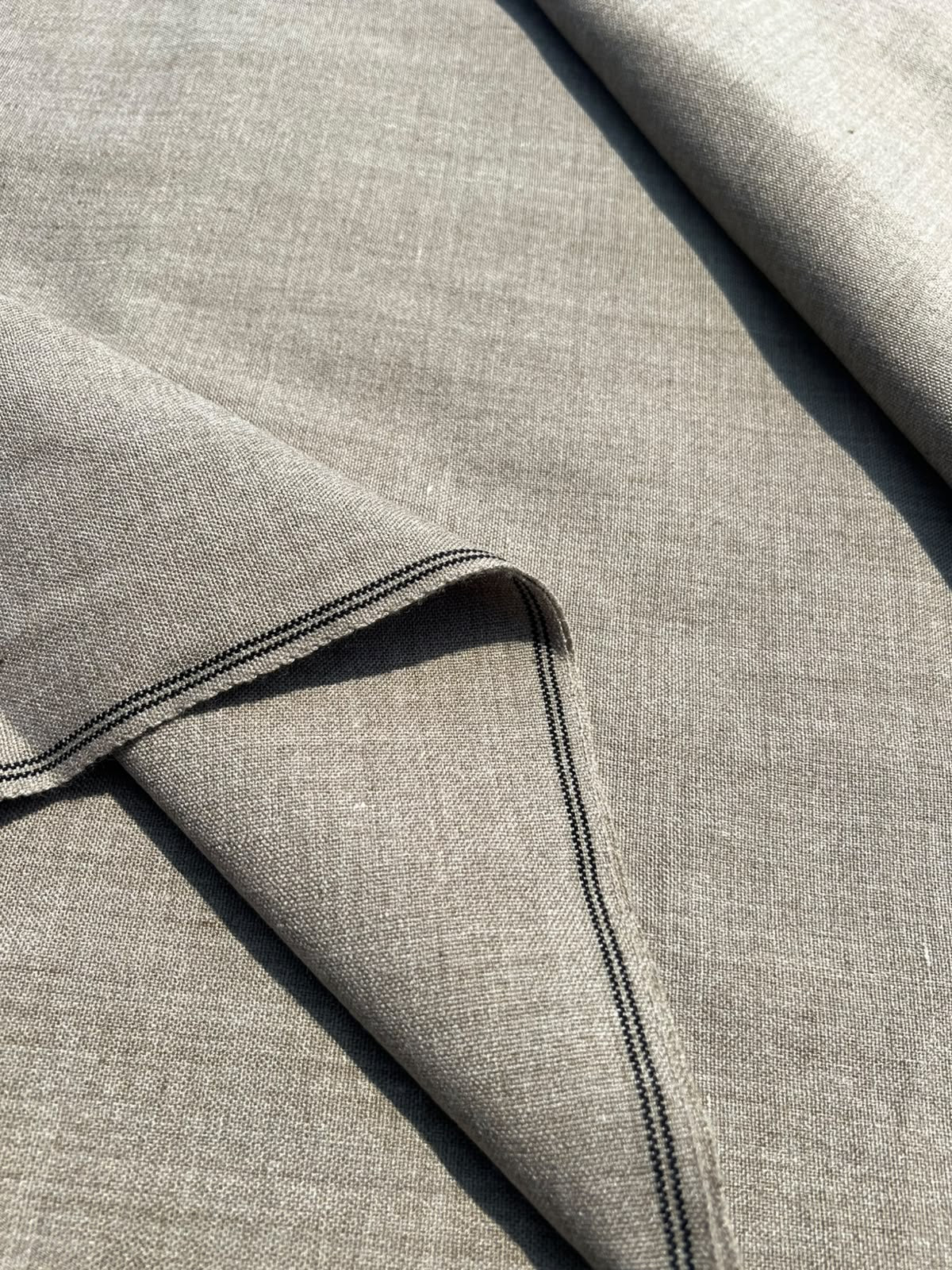Charsadda Handmade Kadhar For Men 2026 Pure Wool ( Light Grey )- Premium Quality